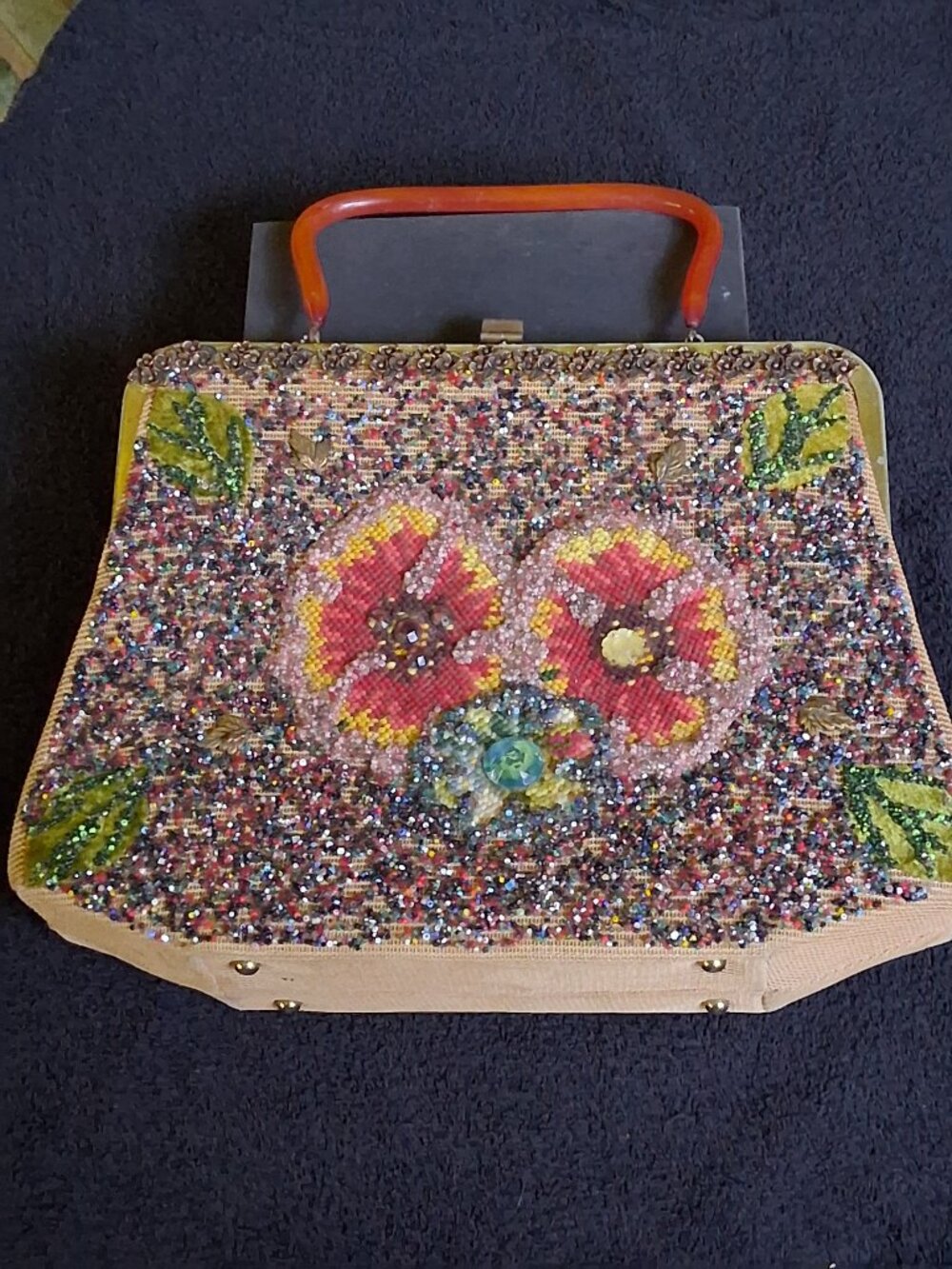 Vintage Soure of New York Beaded Floral Tapestry Handbag – Lucite Handle